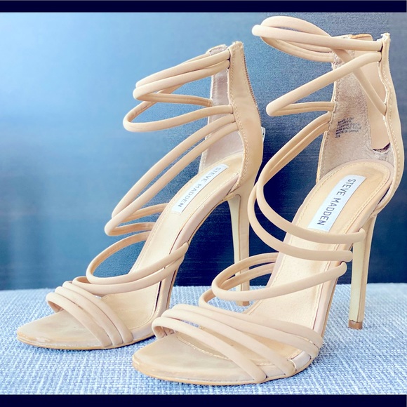 Steve madden strappy sandal